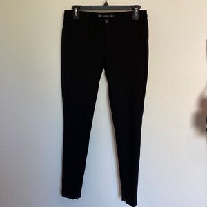 Zara Trafaluc 🌸3/$20 skinny black pants, size M